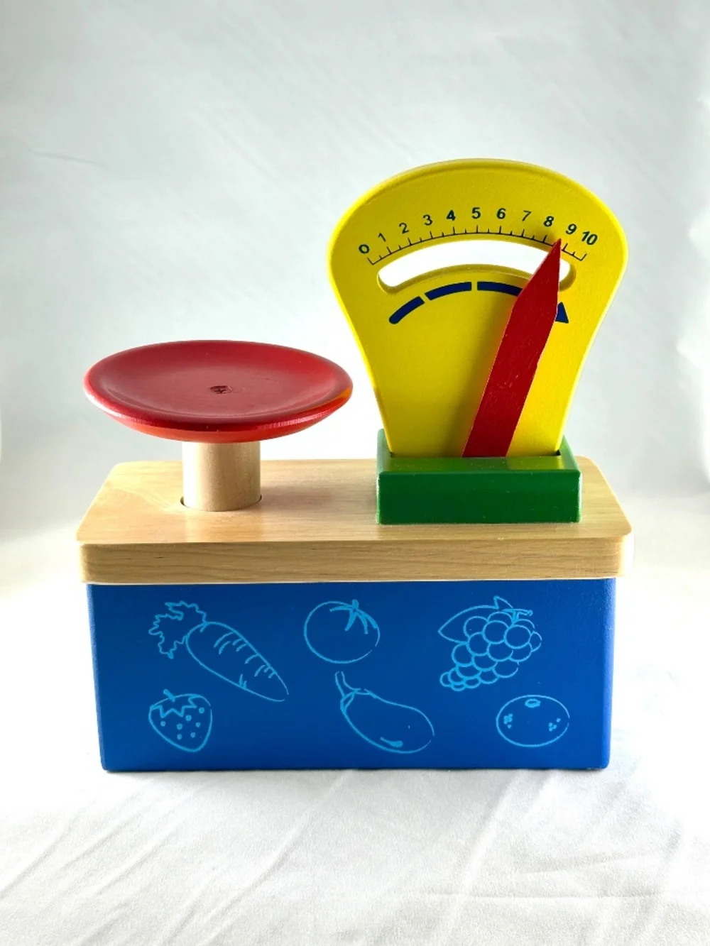Wooden Pretend Play Kitchen Weighing Scale with Moving Needle